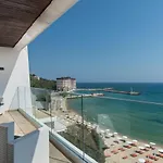 호텔 The Palace Hotel, Sunny Day