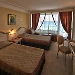 The Palace Hotel, Sunny Day 호텔 산콘스탄틴앤헬레나