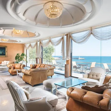 Hotel Balneo & The Palace 5*