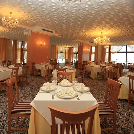 The Palace Hotel, Sunny Day Hotel Sf. Constantin și Elena