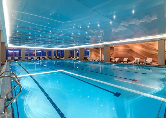 The Palace Hotel, Sunny Day סנט קונסטנטין והלנה