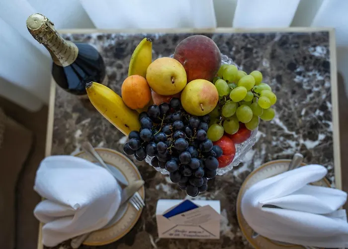 The Palace Hotel, Sunny Day سينتس قسطنطين وهيلينا